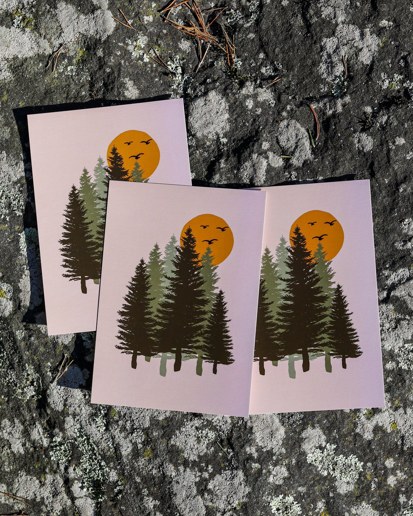 Kuusitarhan kuu -printtikuva