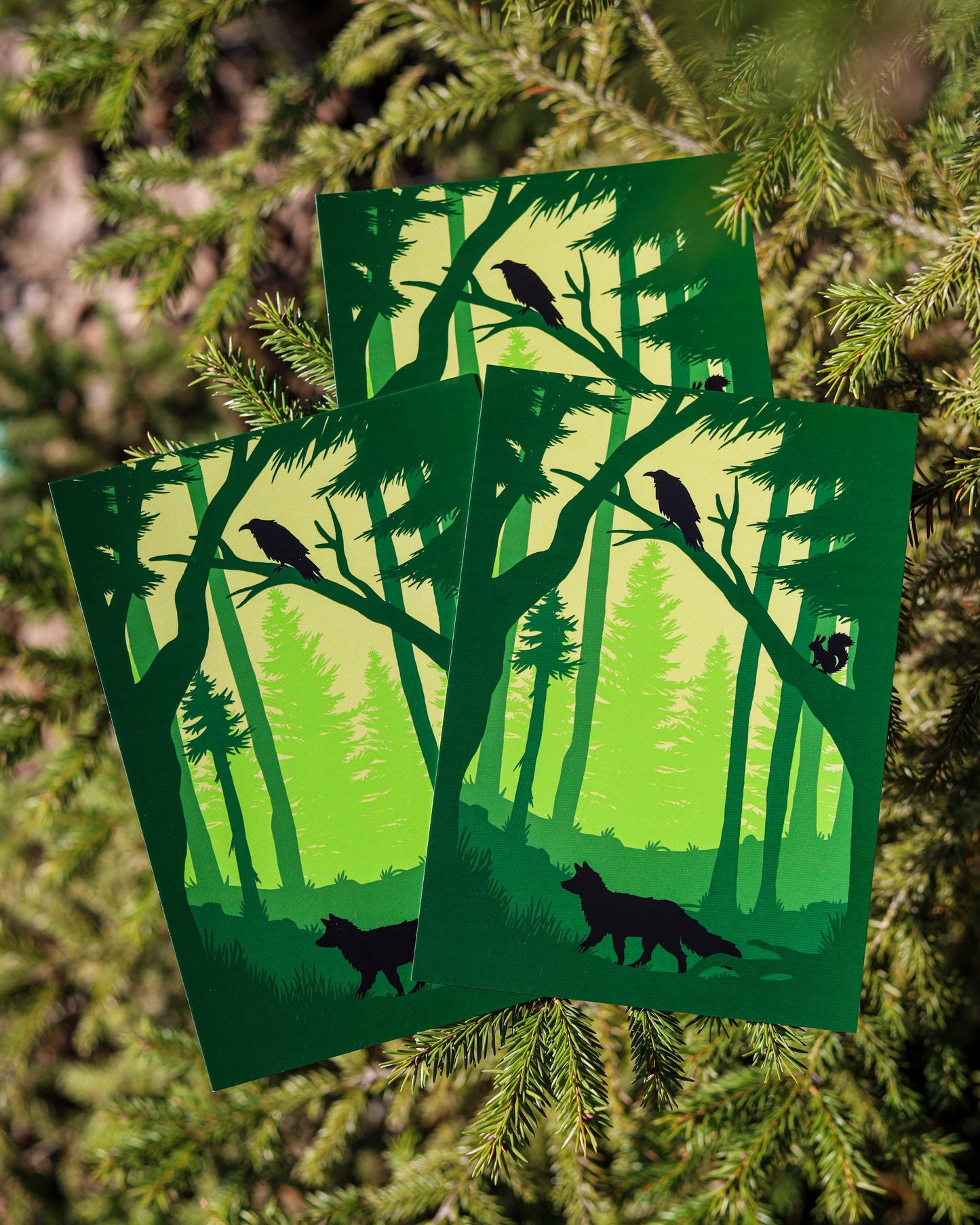 Korpimetsän kätköissä -printtikuva